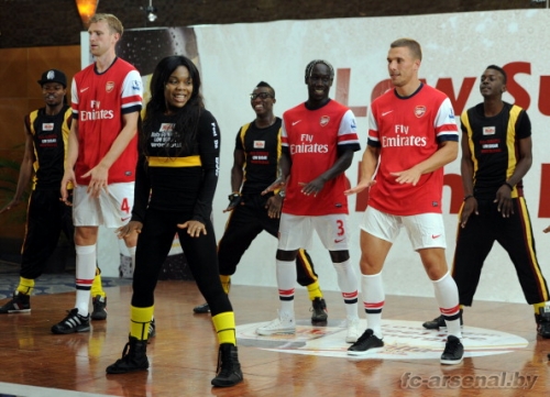 Игроки "Арсенала" в Логосе. Фото